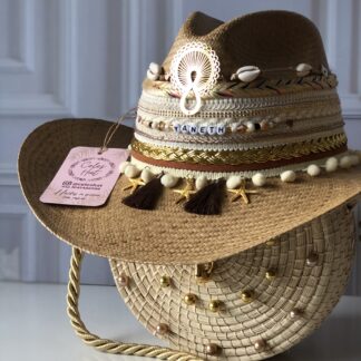Ref 11-1 / Sombrero Aplique Dorado grande con borde