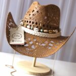 Ref. 04 / Sombrero Vaquero Luxury correa piedras o trenza y conchas